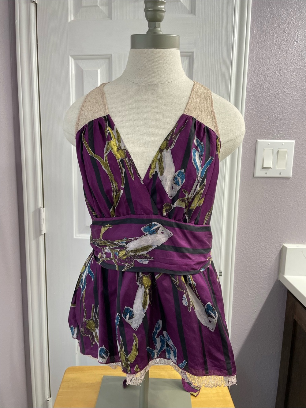 Vintage Kenar 100% Silk Purple Floral Camisole Size Large Lace Shoulders Y2K